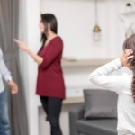 بدترین سن بچه ها برای طلاق| بهترین برخورد با کودک طلاق