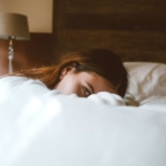 خستگی در زنان و دلایل آن خواب آلودگی